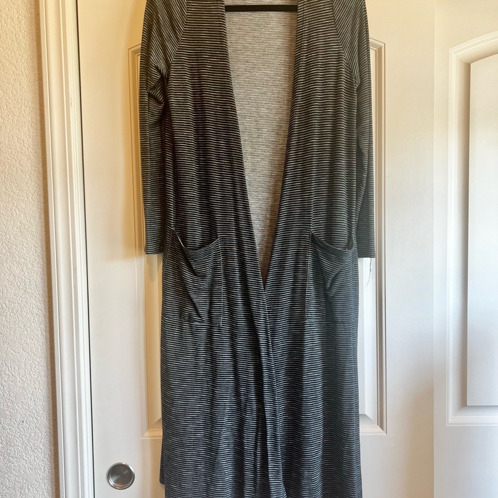 LuLaRoe Black and Gray Striped Cardigan